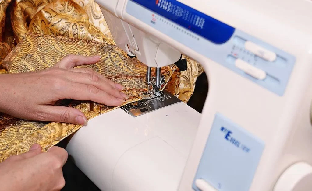 how to choose an used embroidery machine