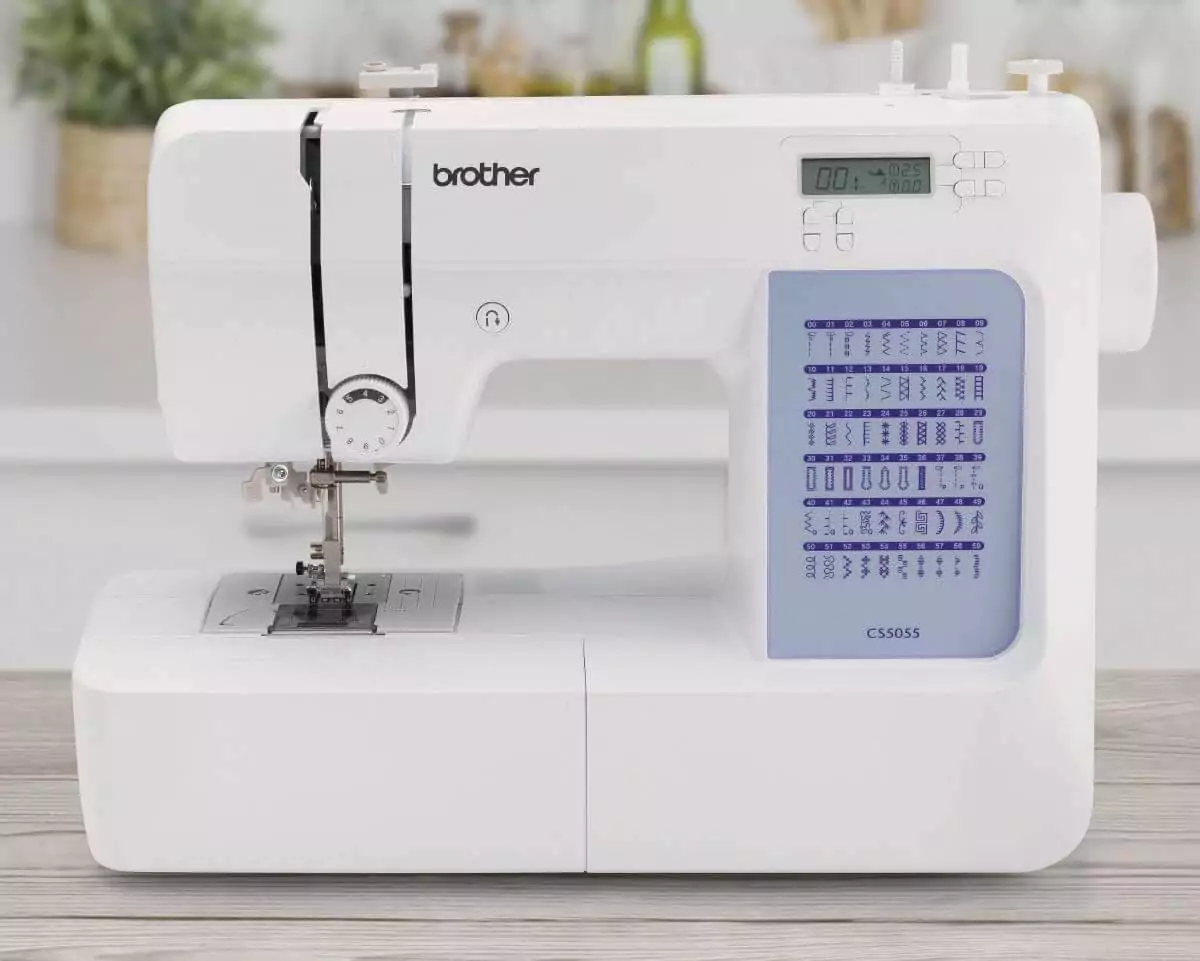 types of electronic sewing machine